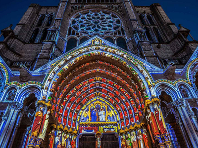 Chartres en lumières - portail nord de la cathédrale - Spectaculaires, Les Allumeurs d’images