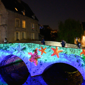 chartres-en-lumieres-2023-trail-depart-17.jpg