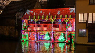 Rivière des lutins - illuminations de Noël - Lavoir Grenouillère