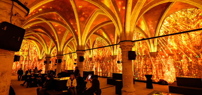 Chartres, Mille Ans d'Éclat : spectacle son et lumière immersif