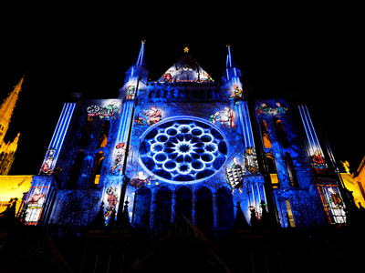 rose du portail sud - cathédrale de Chartres - Spectaculaires, Les Allumeurs d’images