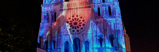 BLEU &ndash; miroir des Hommes et du Ciel - Portail royal de la cath&eacute;drale