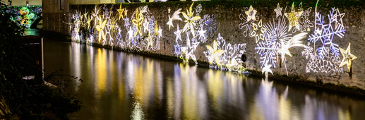 Quai Gloriette - Nuées célestes - Chartres en lumières Quai Gloriette - Nuées célestes - Chartres en lumières