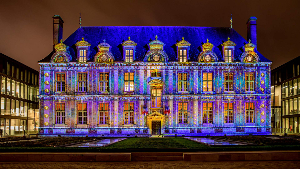 hôtel Montescot - Repas de famille au salon - Noël 2022