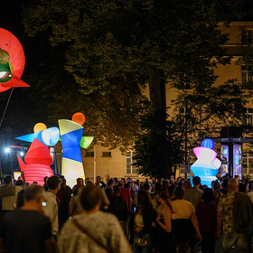 fete-lumiere-2023-picto-facto-chartres-en-lumieres-_2_.jpg