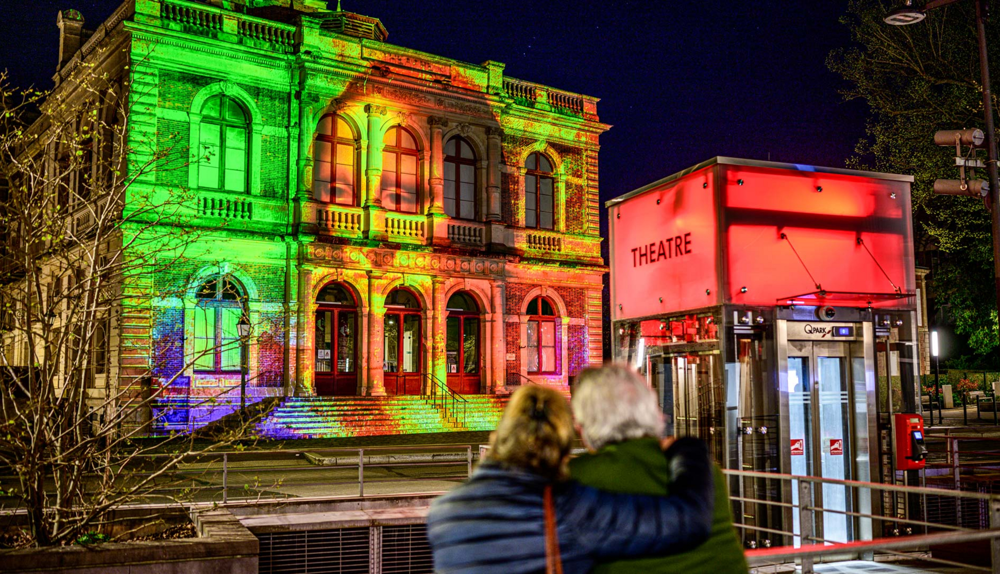 Le Th&eacute;&acirc;tre de Chartres illumin&eacute; par Chartres en lumi&egrave;res