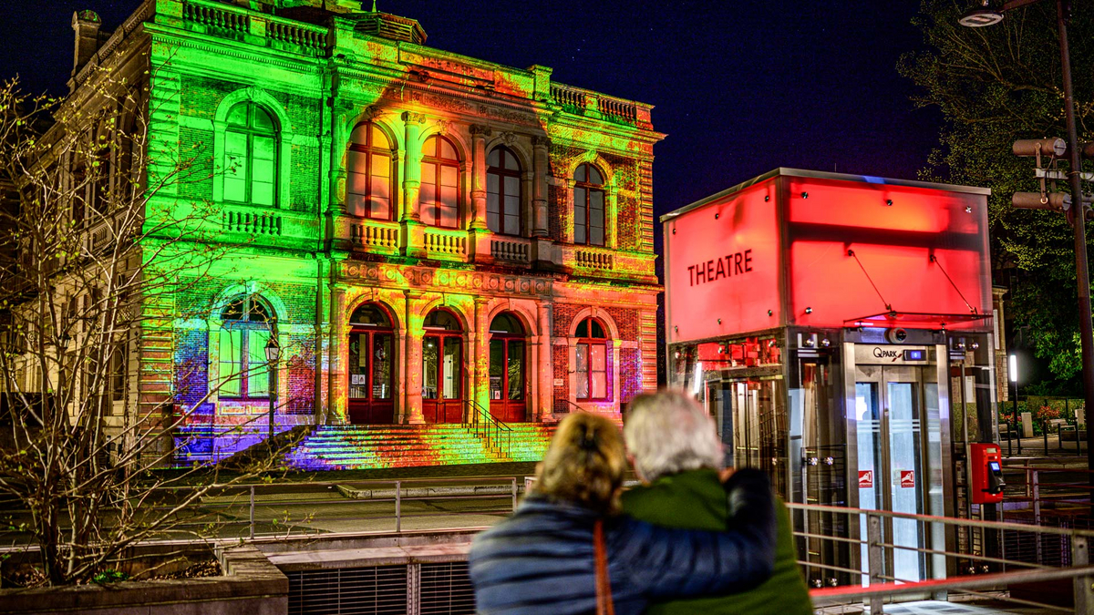 Le Th&eacute;&acirc;tre de Chartres illumin&eacute; par Chartres en lumi&egrave;res