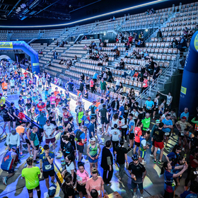 Trail-in-chartres-en-lumieres-2025__1_.jpg