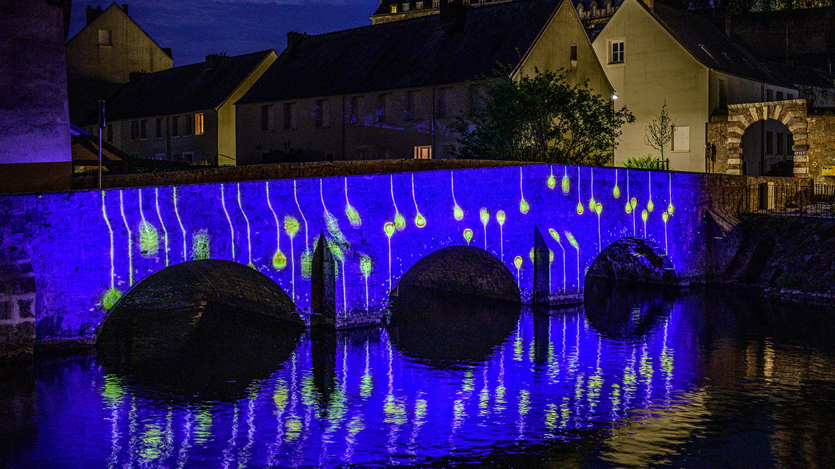 Résonances, illumination du pont des Minimes - Holymage