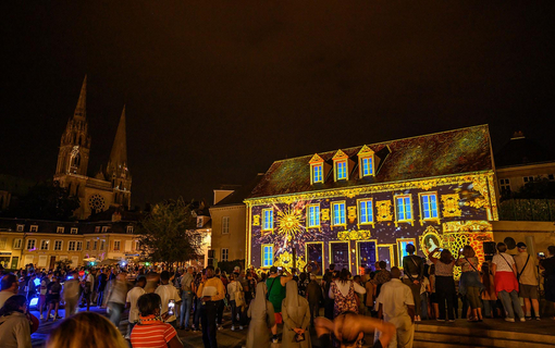 fete-lumiere-2023-conseil-departemental-chartres-en-lumieres-_6_.jpg