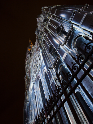  Nef de lumière - Portail Royal de la Cathédrale de Chartres