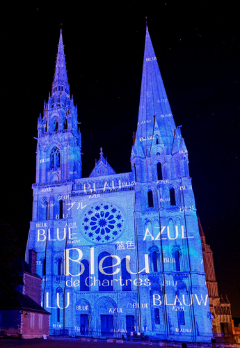 BLEU – miroir des Hommes et du Ciel - Portail royal de la cathédrale